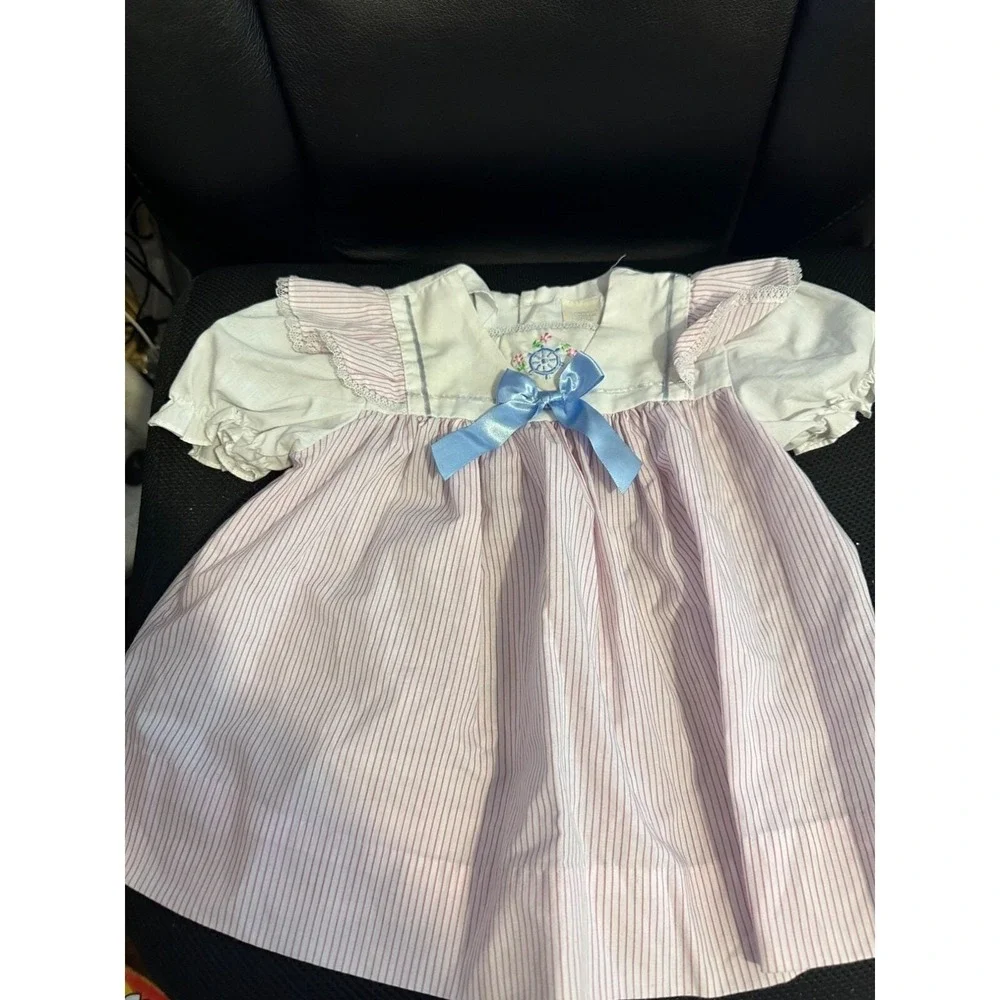 Baby girl‎ vintage pink and white striped dress 12M